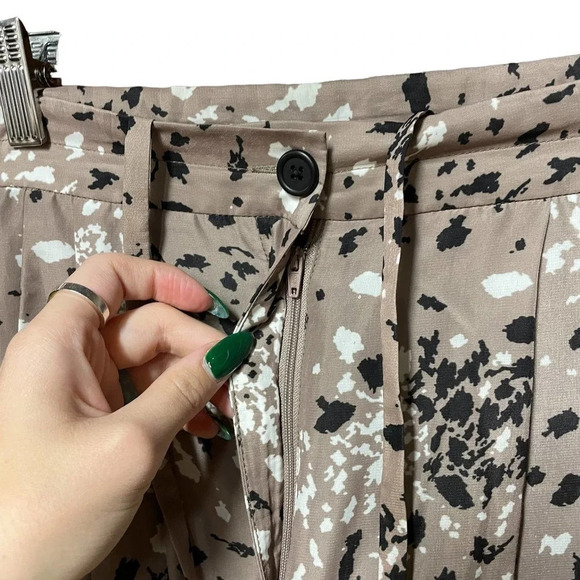 Timo‎ Weiland Taylor Track Pant Jogger Pants Tan Dotted Animal Print Size 0 - Picture 4 of 9